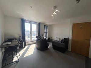 Kitchen/Lounge- click for photo gallery